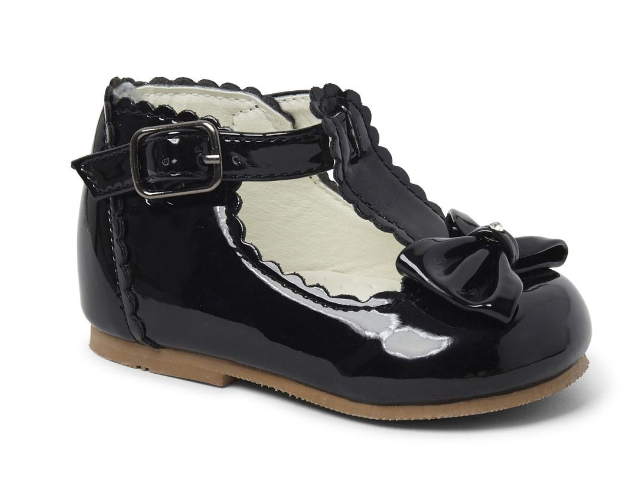 Sevva Collection Girls Sally Shoe - Black