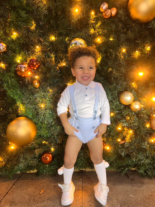 Unisex Knee High Pom Pom Socks - White