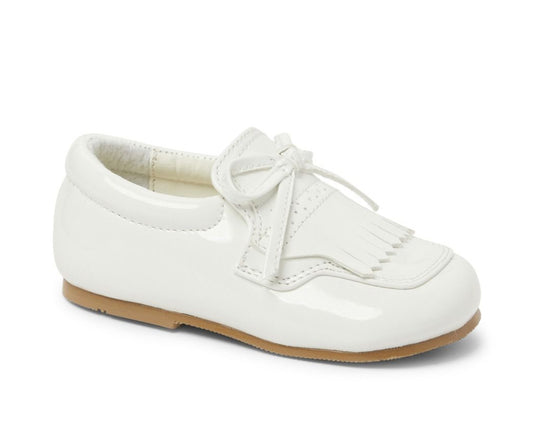 Sevva Collection Unisex Adam Shoes - White