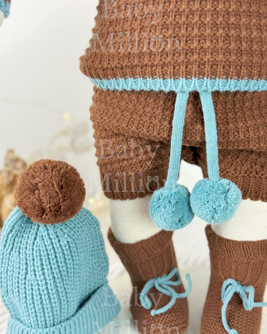 New In Mac Illusion Boys Knitted Sweater & Shorts w/ PomPoms, Pom Pom Hat & Booties