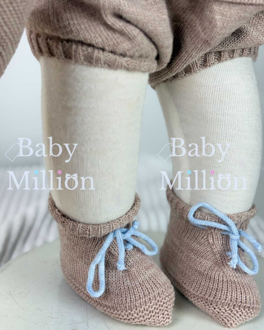 New In Mac Illusion Boys Dotted Sweater & Jam Pants w/ PomPom Hat & Booties